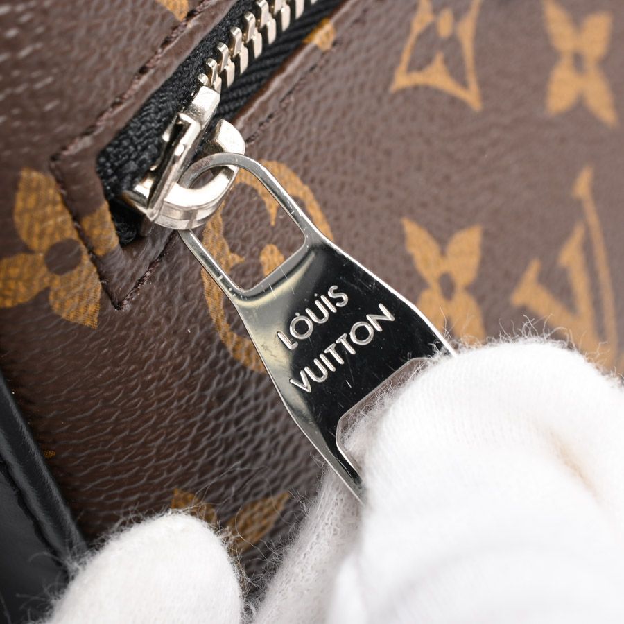 Louis Vuitton Backpack Josh — view 9