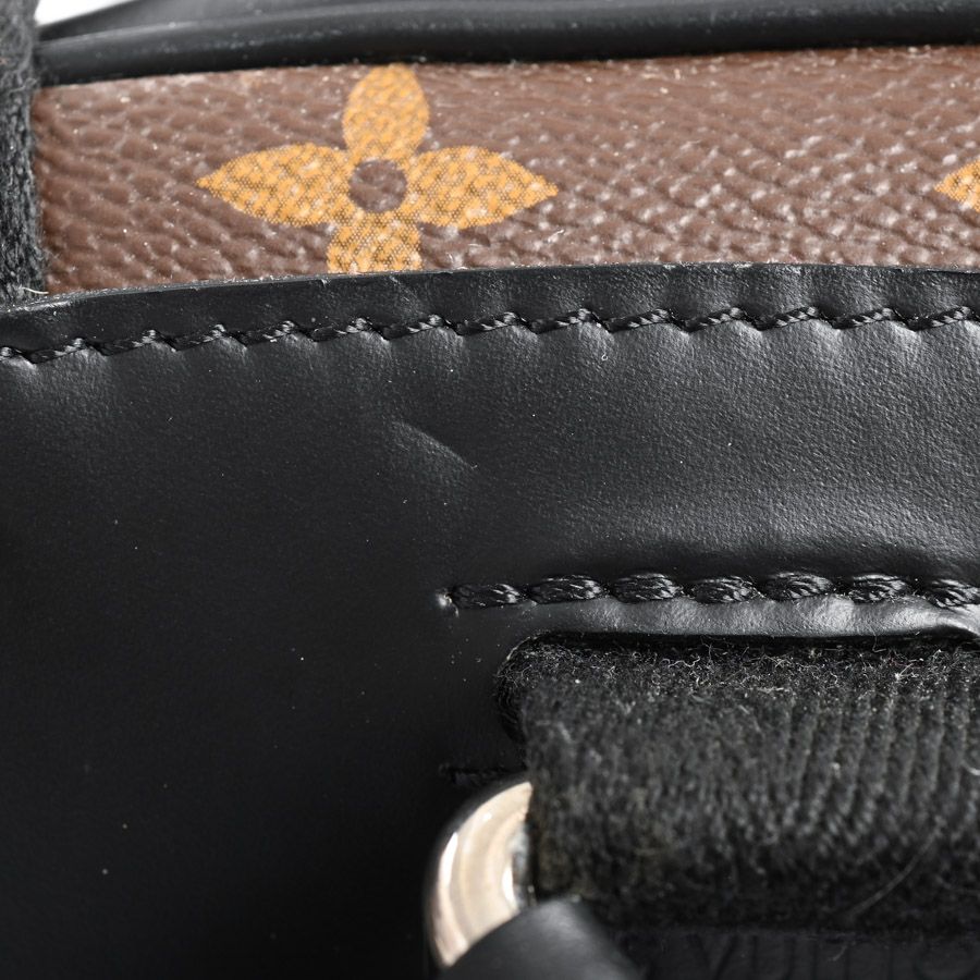 Louis Vuitton Backpack Josh — view 7