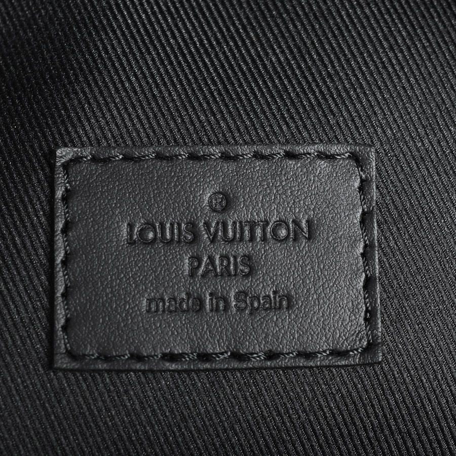 Louis Vuitton Backpack Takeoff — view 6