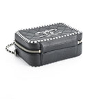 Chanel Handbag CC Filigree Small Vanity — view 5