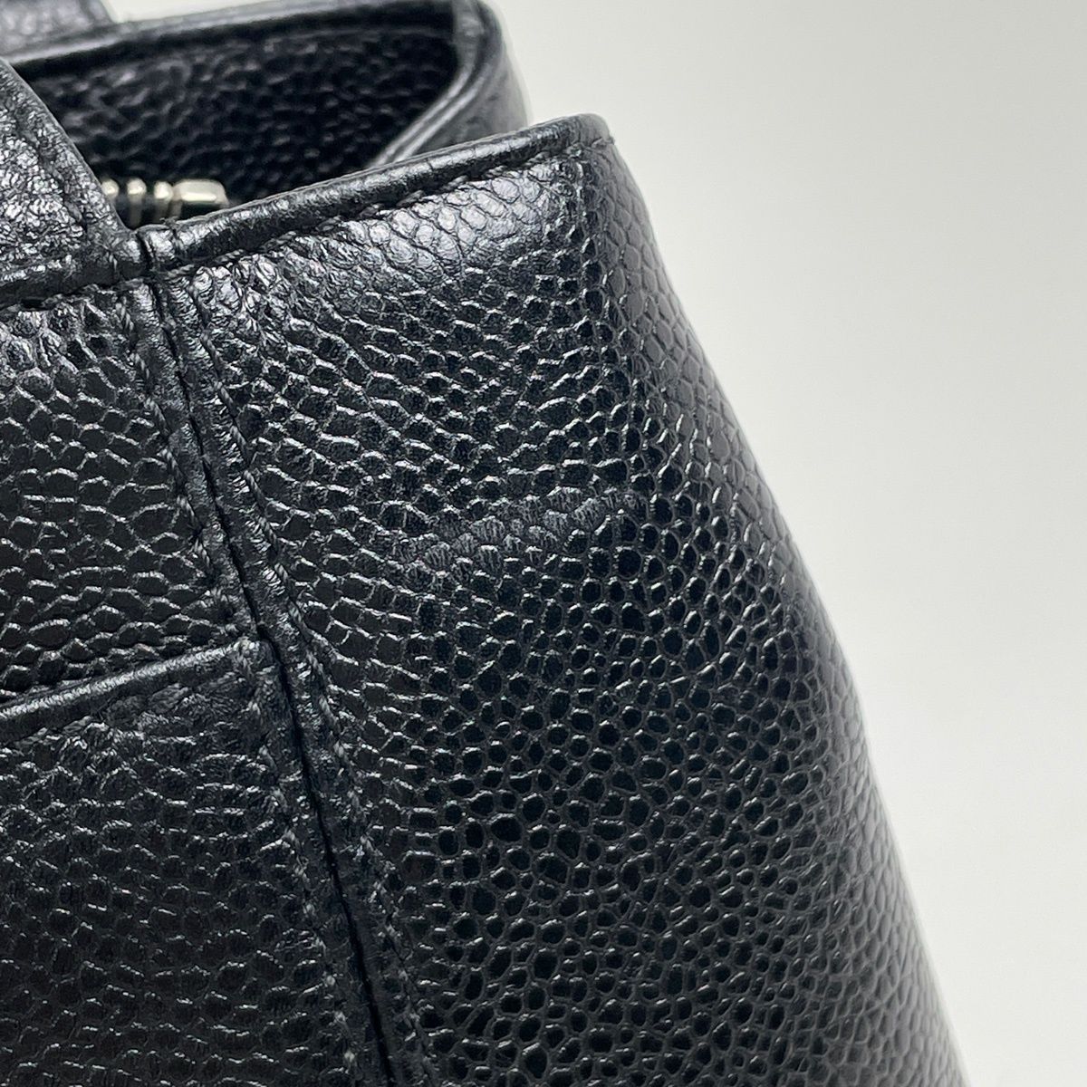 Chanel Logo Tote Shoulder Bag Caviar Leather Black — view 5