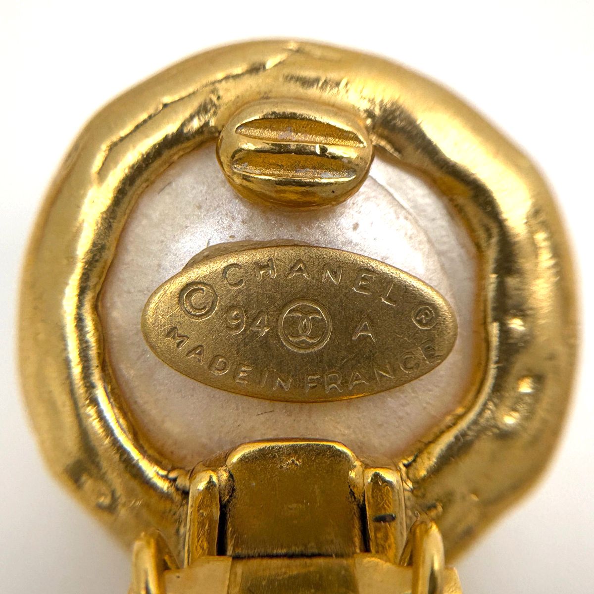 Chanel CC Logo Faux Purse Earrings Round Swing Gold Plated — view 5