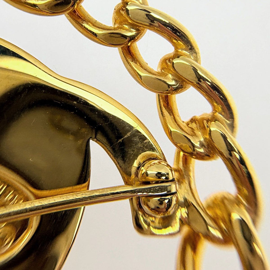 Chanel CC Logo Brooch Chain Turnlock Gold Plated — view 3