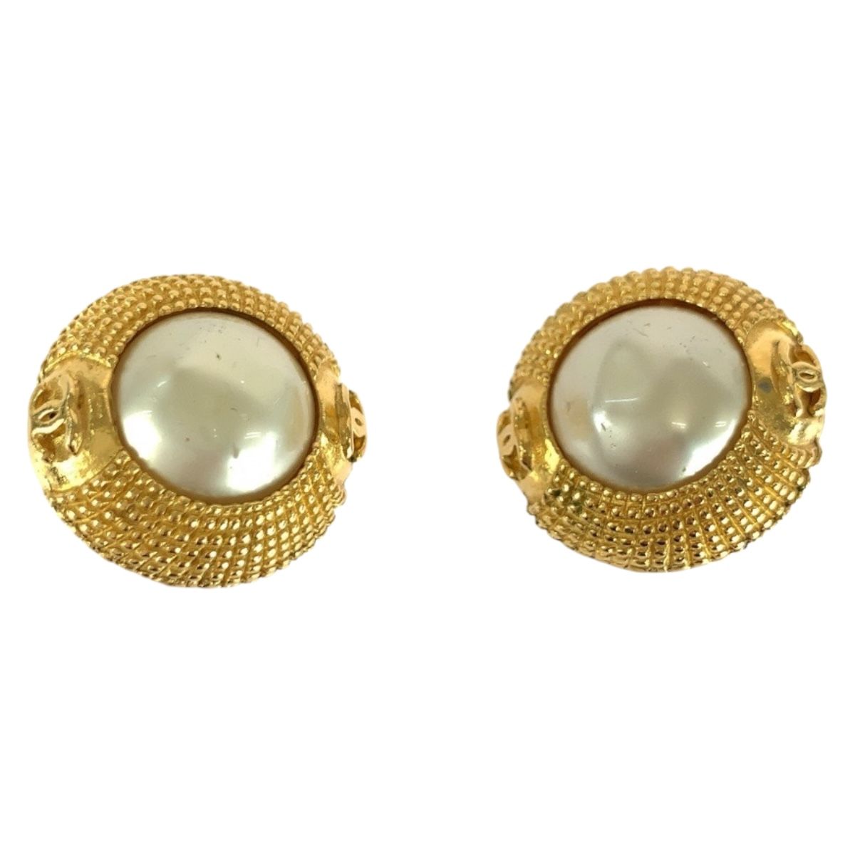 Chanel Vintage Faux Pearl CC Logo Gold White Plated Earrings