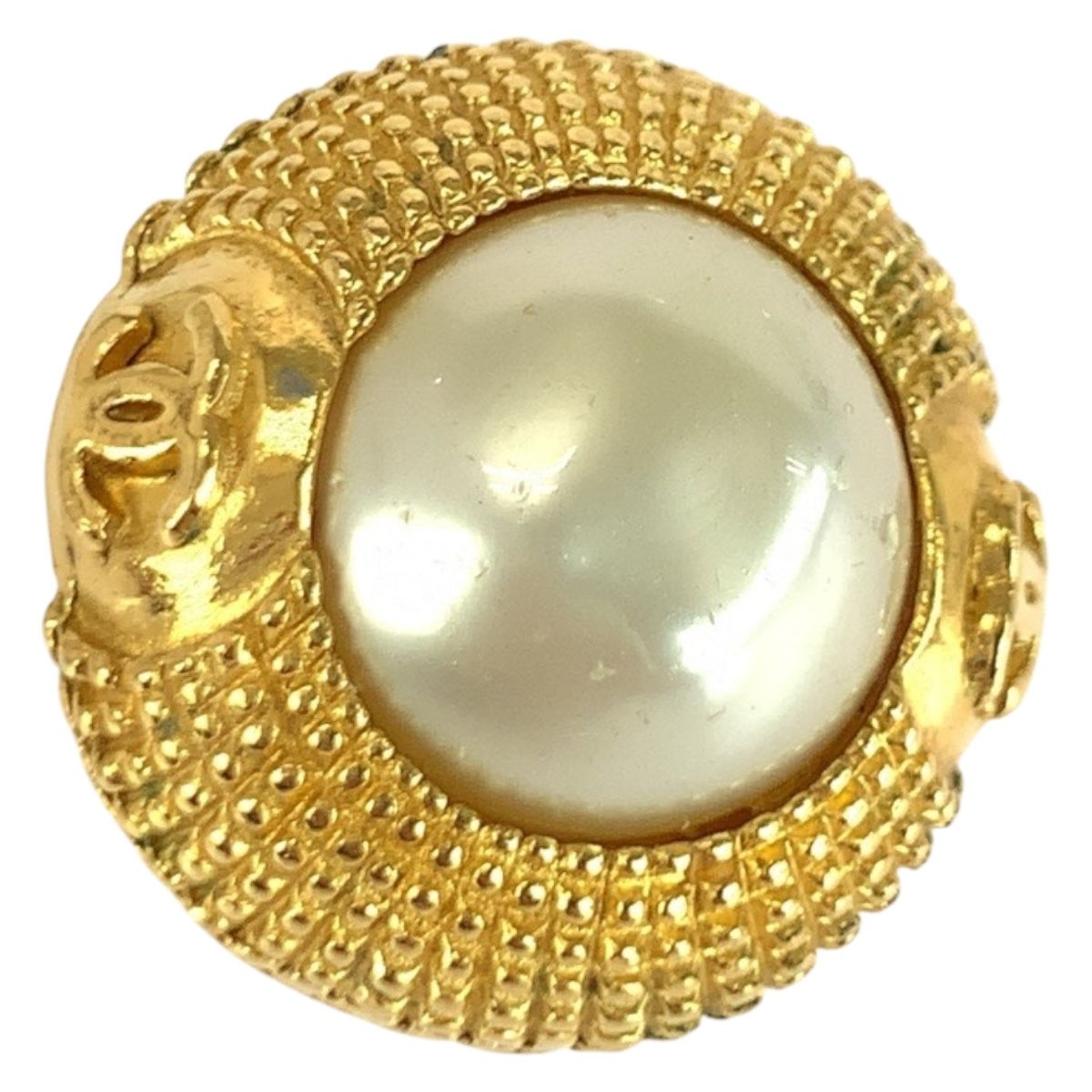 Chanel Vintage Faux Pearl CC Logo Gold White Plated Earrings — view 8
