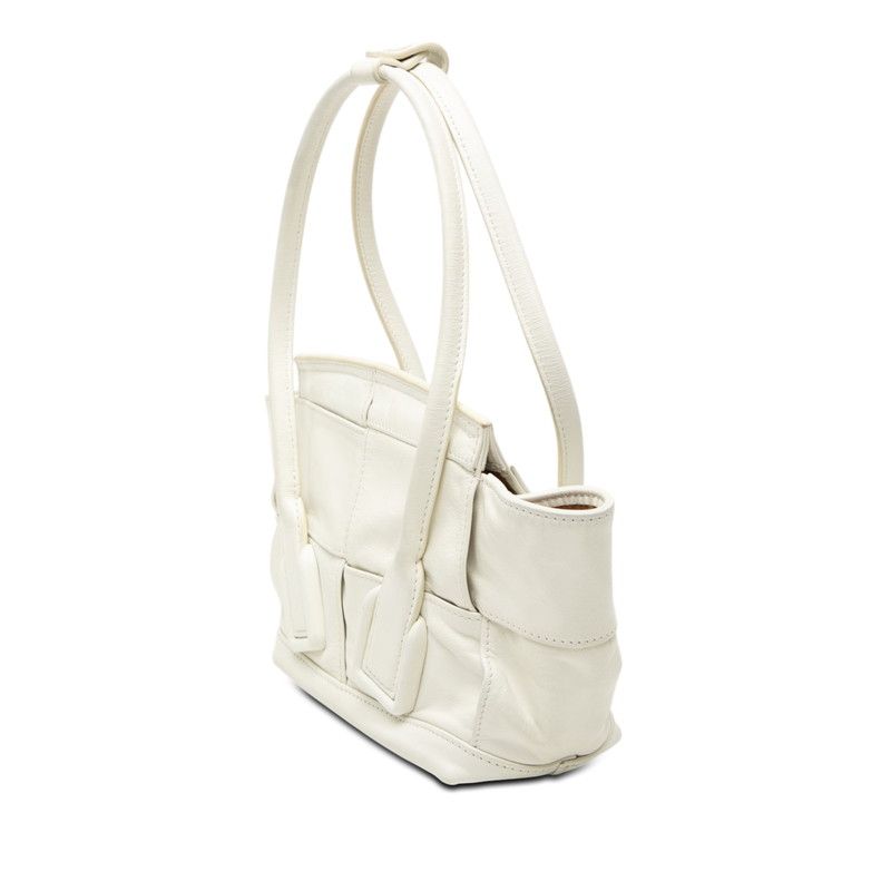 Bottega Veneta Maxi Intrecciato Arco 2-Way Shoulder Bag White Leather — view 2