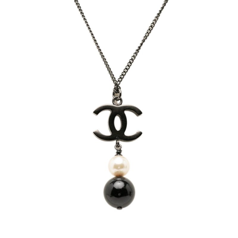 Chanel CC Logo Necklace Black Plated Faux Pearl — view 2