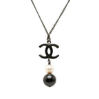 Chanel CC Logo Necklace Black Plated Faux Pearl — view 2