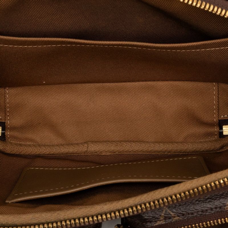Louis Vuitton Monogram Utility Crossbody / Shoulder Bag / 2-Way Brown Leather — view 6
