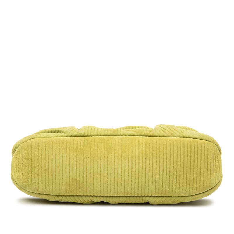 Fendi Peekaboo Click Chain Shoulder Bag Green Suede — view 3