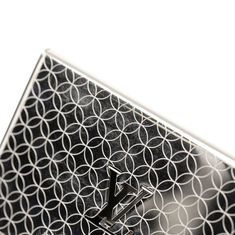 Louis Vuitton Card Holder Chien Zelise Case Business Silver Metal — view 5