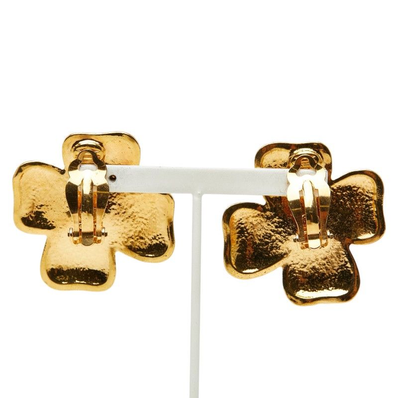 Chanel CC Logo Clover Motif Earrings Gold Plated Brown — view 3