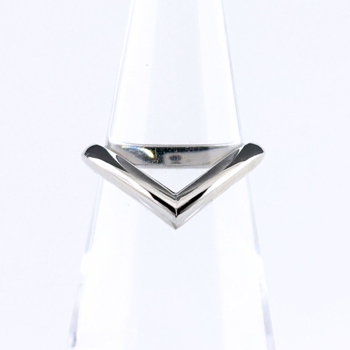 Louis Vuitton Diamond Ring Platinum Pave