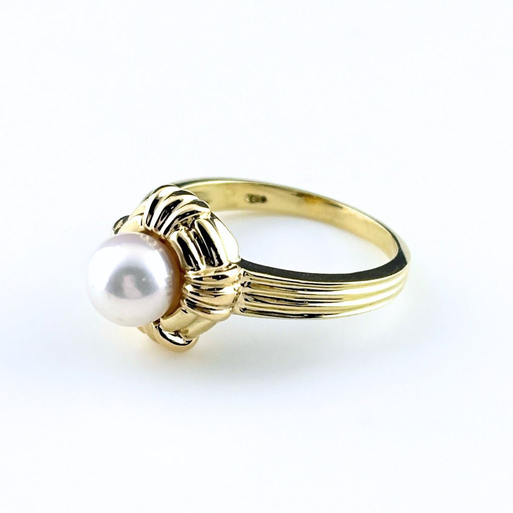Tiffany & Co Pearl Ring YG Yellow Gold — view 2