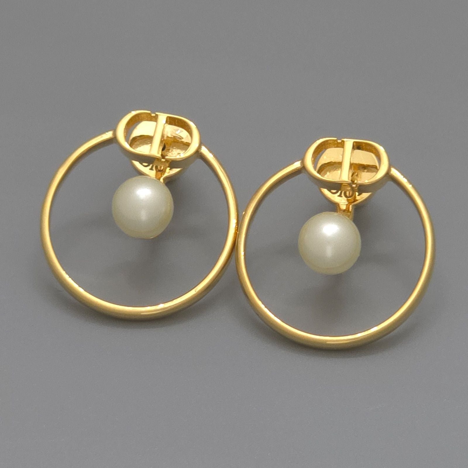 Dior 30 Monte New Earrings Both Ears CD Signature kuru — view 3