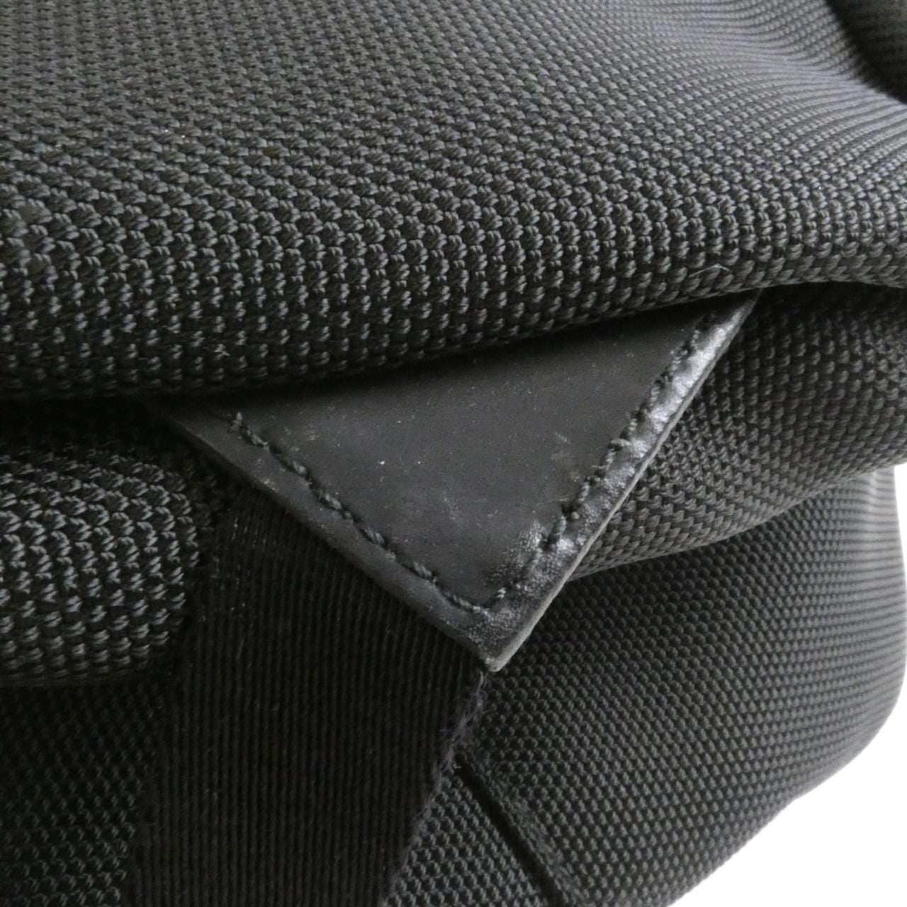 Gucci Kwtin Backpack Black — view 7