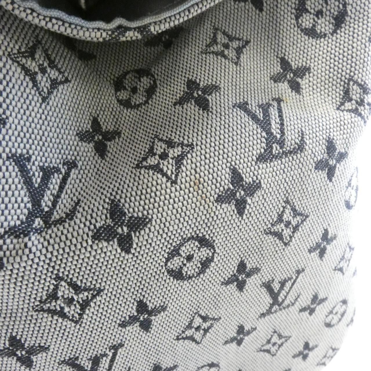Louis Vuitton Monogram Mini Josephine PM — view 3