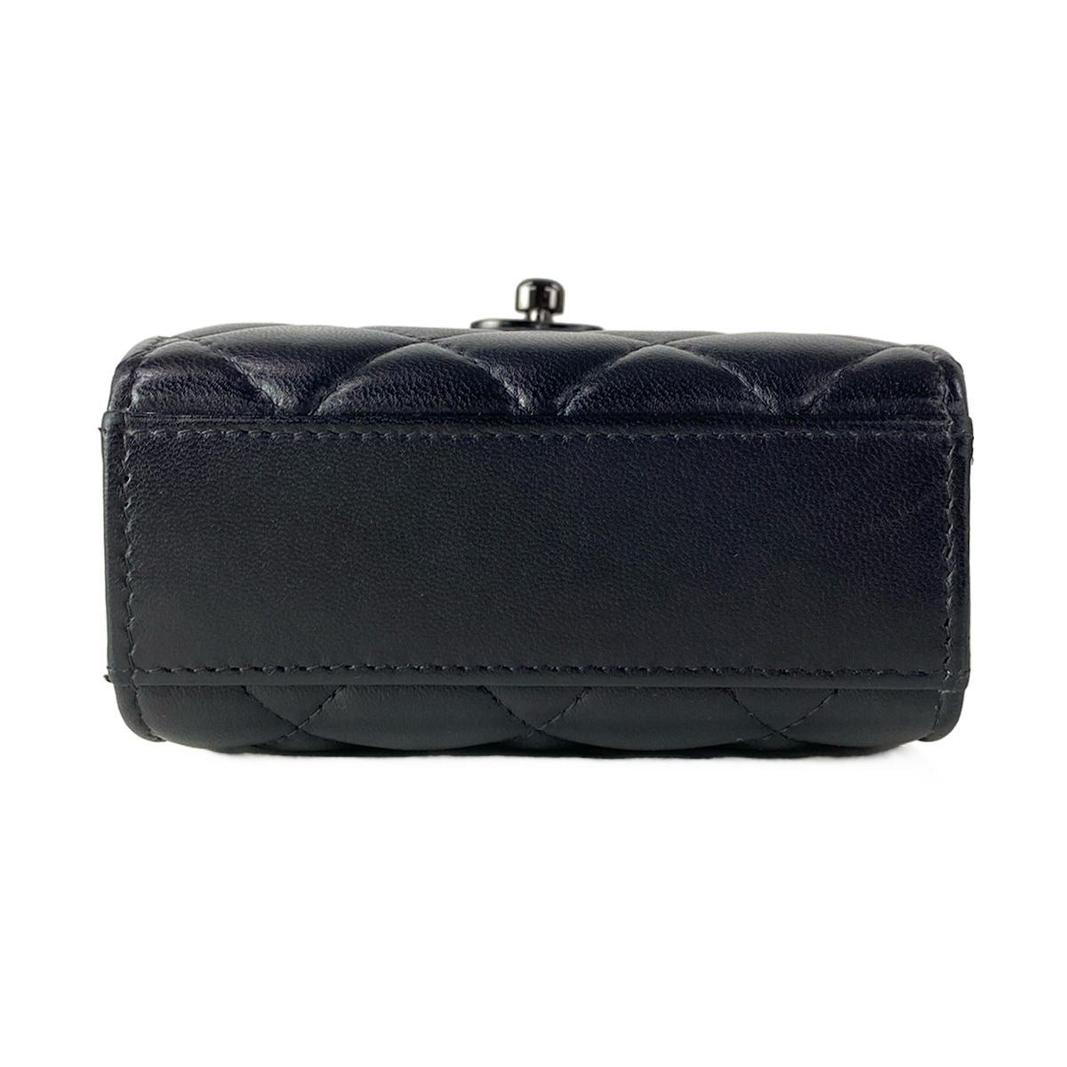 Chanel Shoulder Bag Quilted Black Smartphone Pochette Chain Lambskin — view 5
