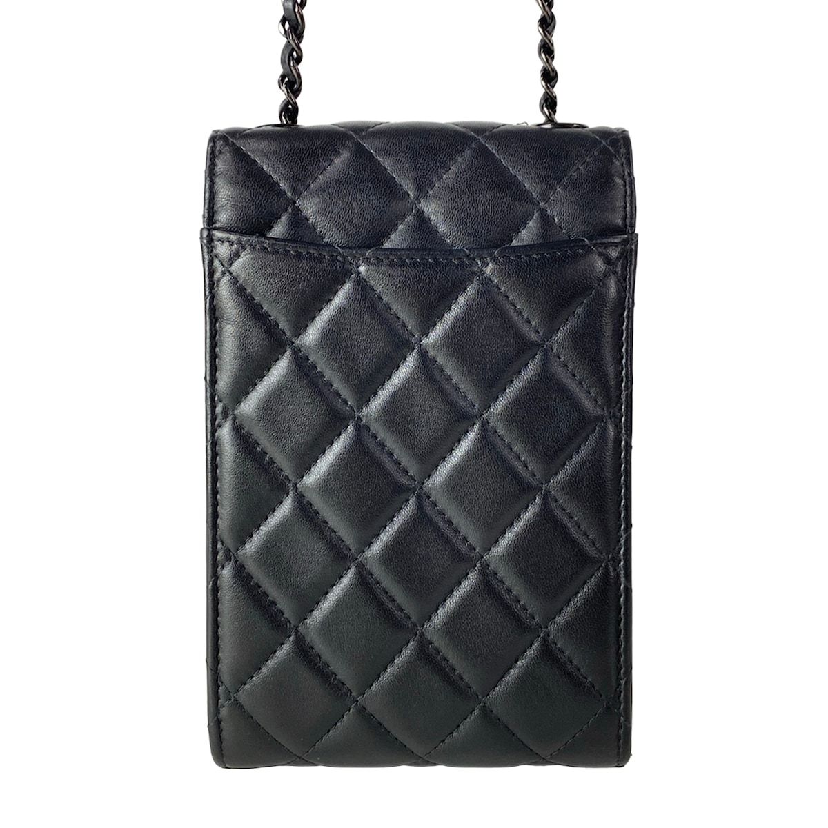 Chanel Shoulder Bag Quilted Black Smartphone Pochette Chain Lambskin — view 3