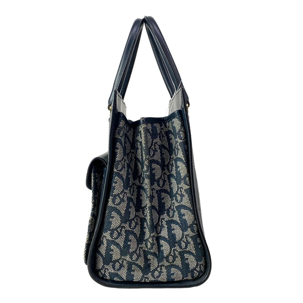Dior Handbag Logo Glam White Dark Navy Gold Leather — view 4