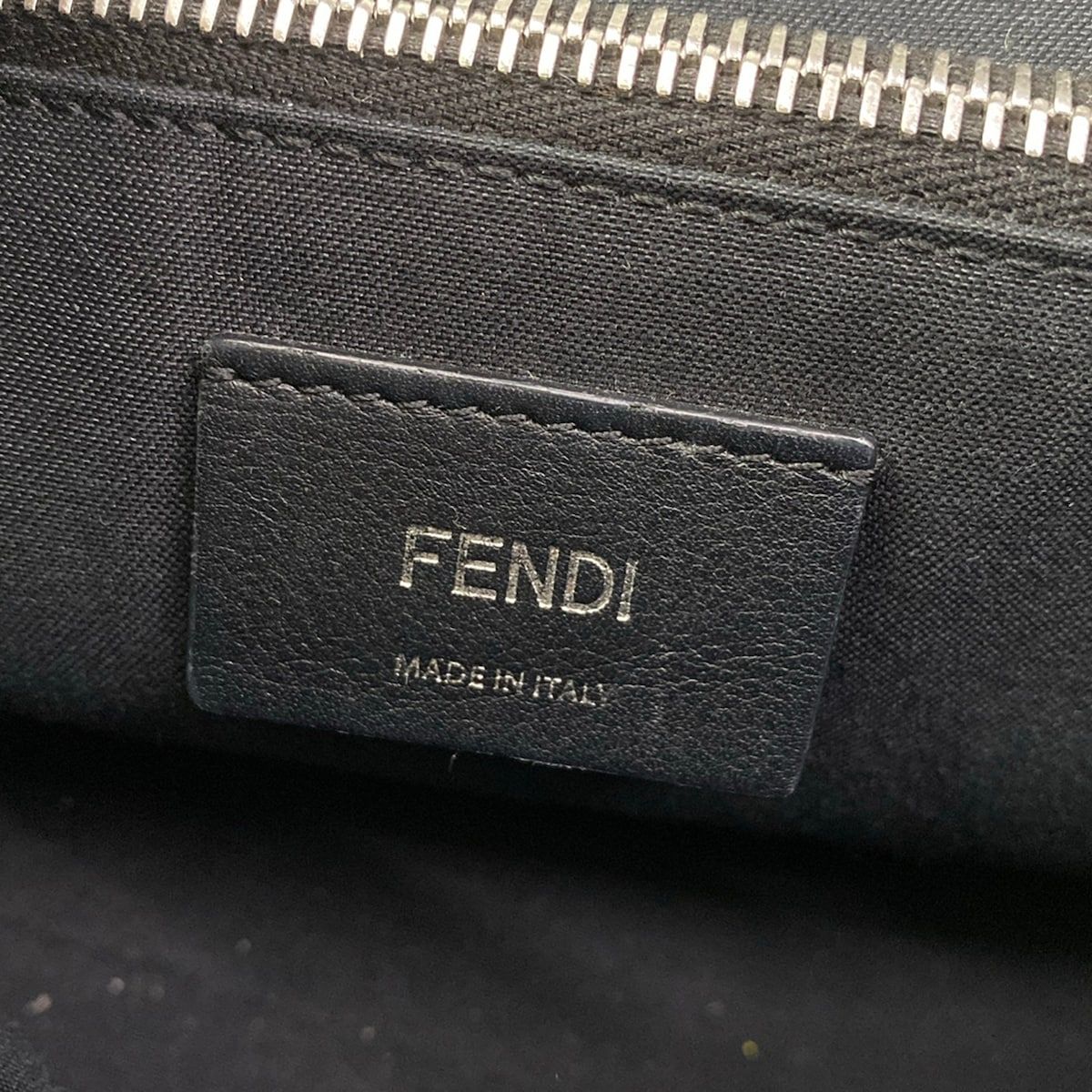 Fendi Handbag Visible Black Leather — view 9