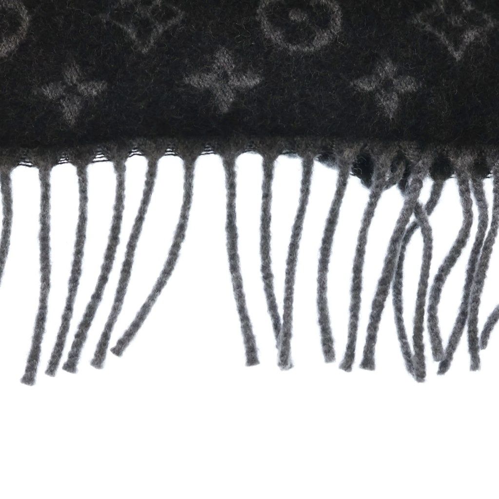 Louis Vuitton Echarpe Monogram Gradient Pretend scarf Shawl Black — view 3