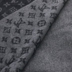Louis Vuitton Echarpe Monogram Gradient Pretend scarf Shawl Black — view 5