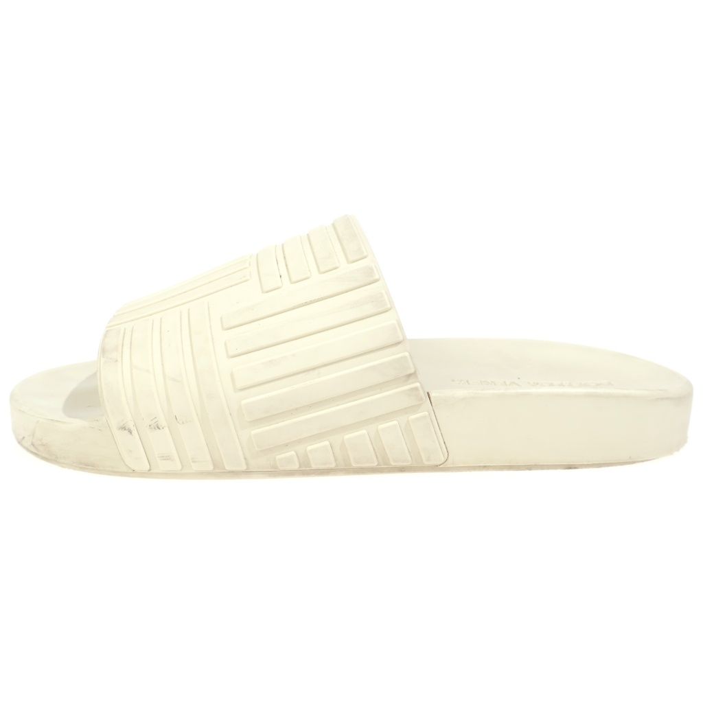 Bottega Veneta Slider Rubber Sandal Mule Sandals Shu White