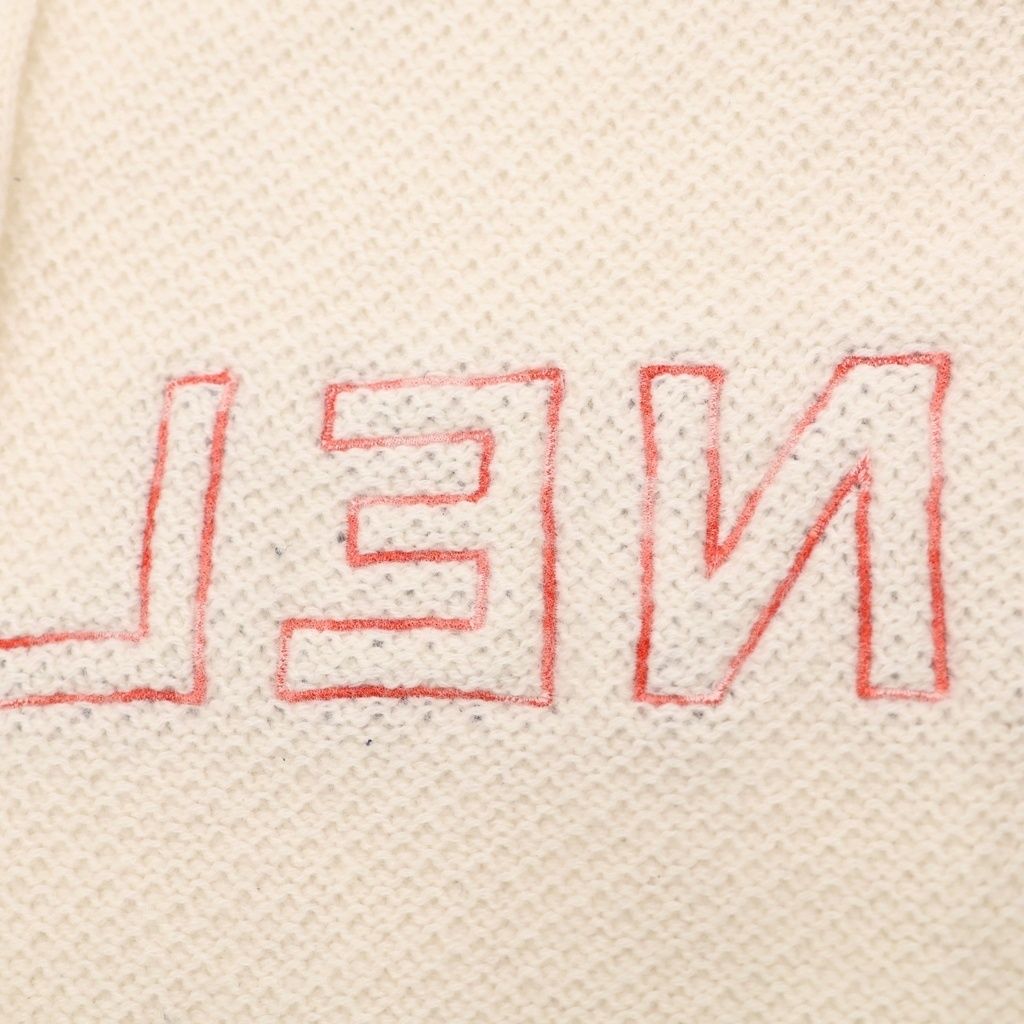 Chanel Logo Scarf White Cashmere — view 5