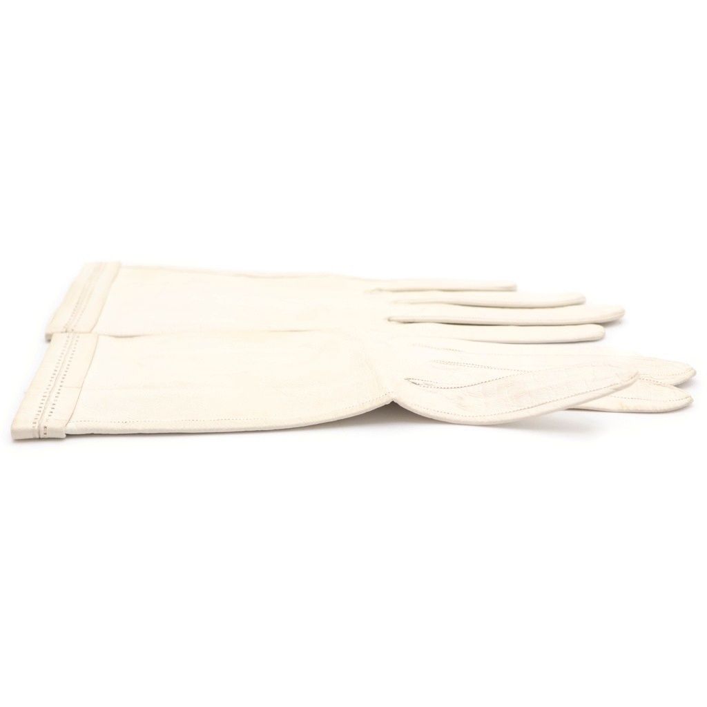 Hermes Vintage Leather Gloves White — view 4