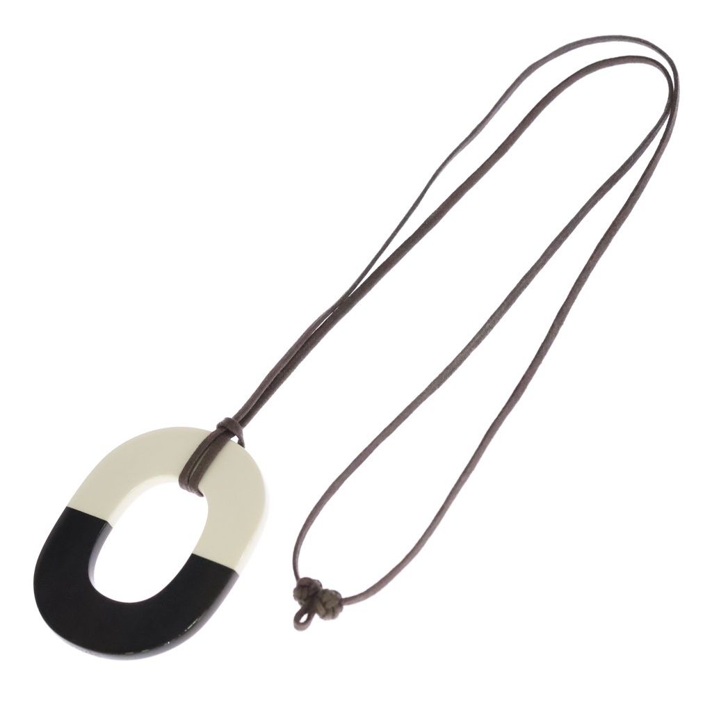 Hermes Ism GM Pendant Buffalo White Black — view 2