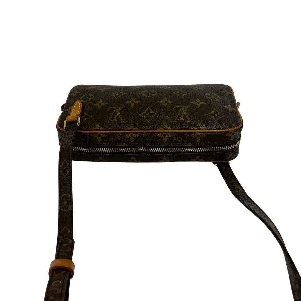 Louis Vuitton Pochette roulis Bandouliere Monogram Leather Shoulder Bag Brown — view 4