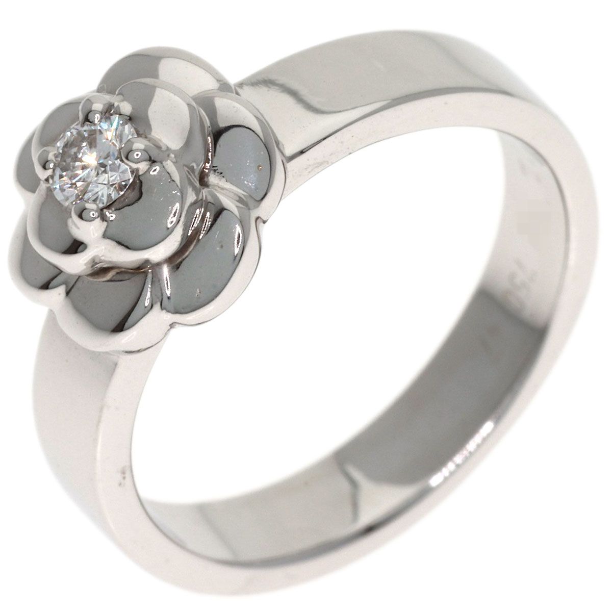 Chanel Camellia Diamond 47 Ring 18k White Gold — view 2