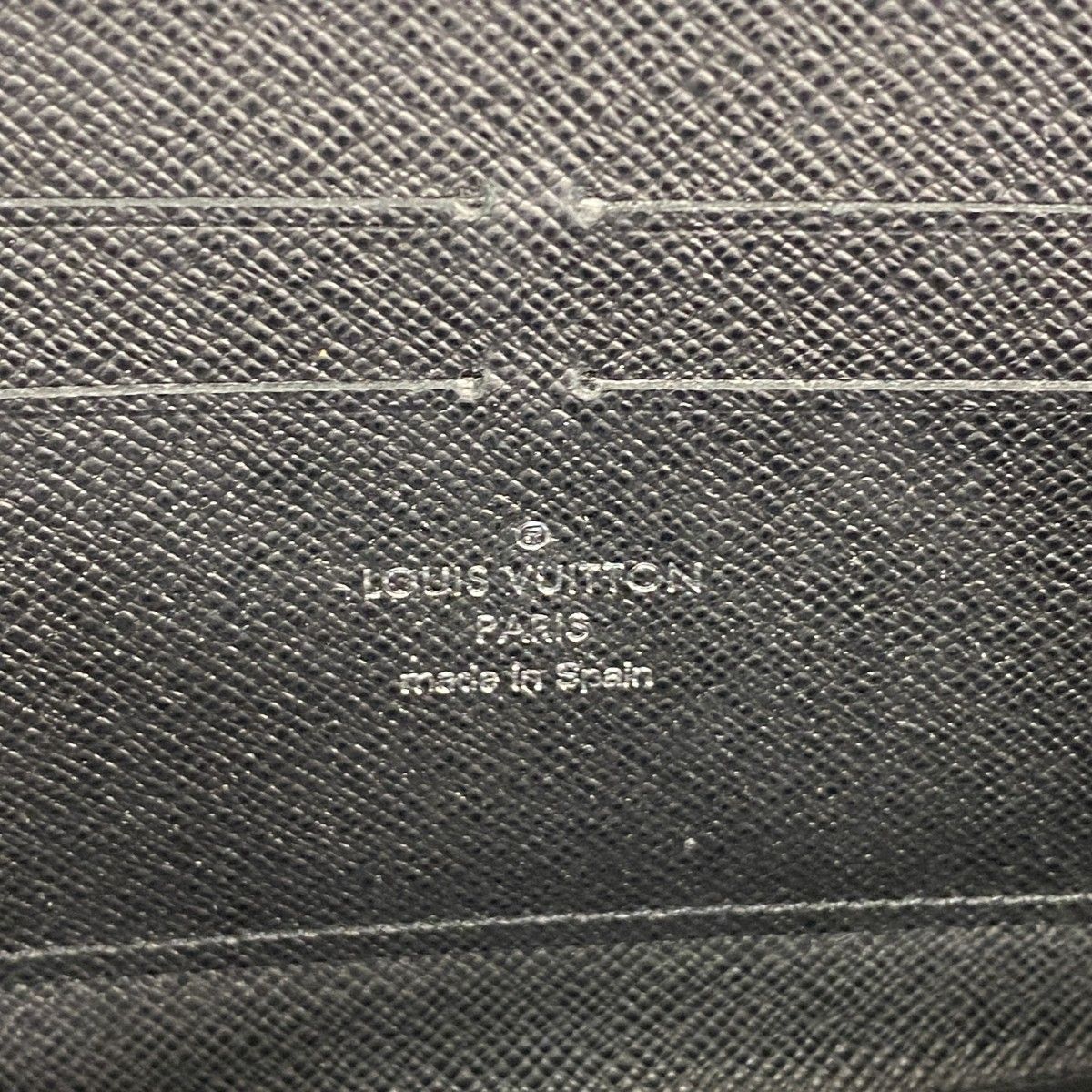 Louis Vuitton Wallet Epi Zippy Noir — view 4
