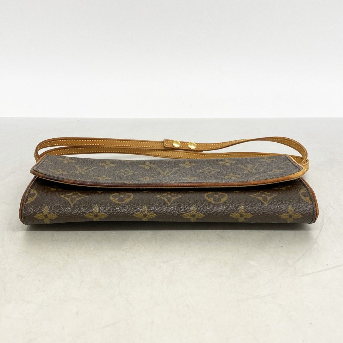 Louis Vuitton Shoulder Bag Monogram Pochette Twin GM Brown — view 3