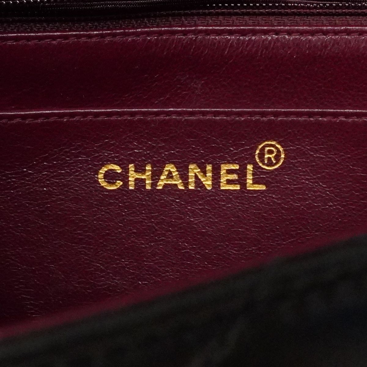 Chanel Shoulder Bag Diana Lambskin Black Gold — view 5