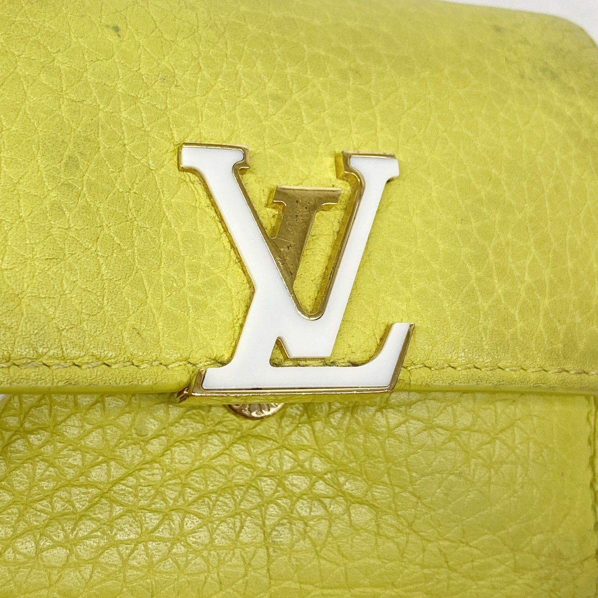 Louis Vuitton Tri Foldwallet Portefeuille Capucines XS Wallet — view 8