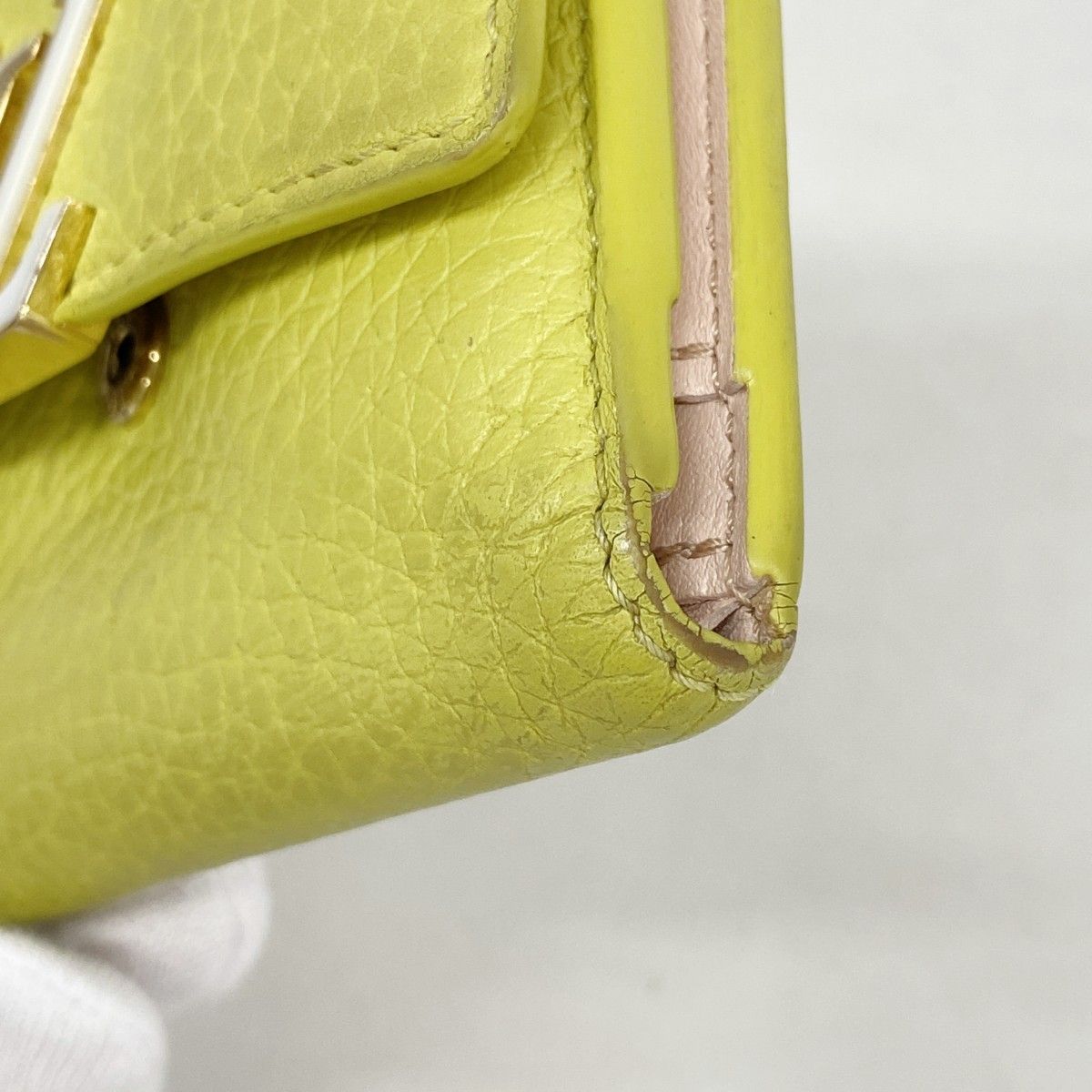 Louis Vuitton Tri Foldwallet Portefeuille Capucines XS Wallet — view 5