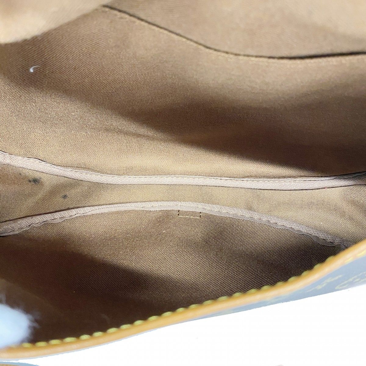 Louis Vuitton Shoulder Bag Monogram Saumur 30 Brown — view 4