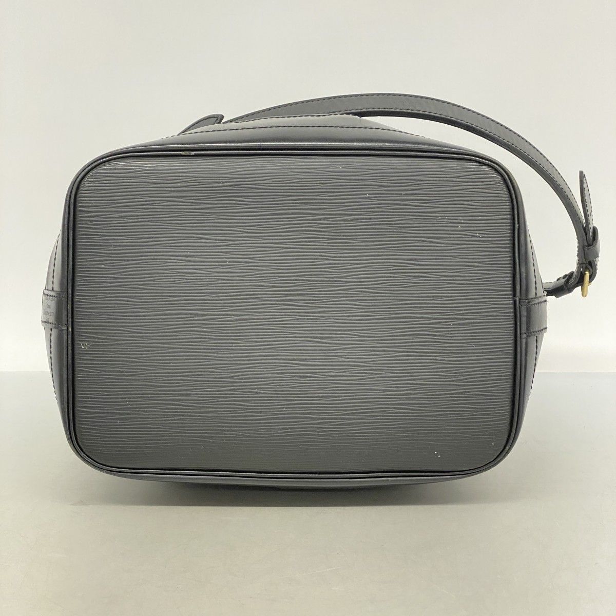 Louis Vuitton Shoulder Bag Epi Noir — view 3