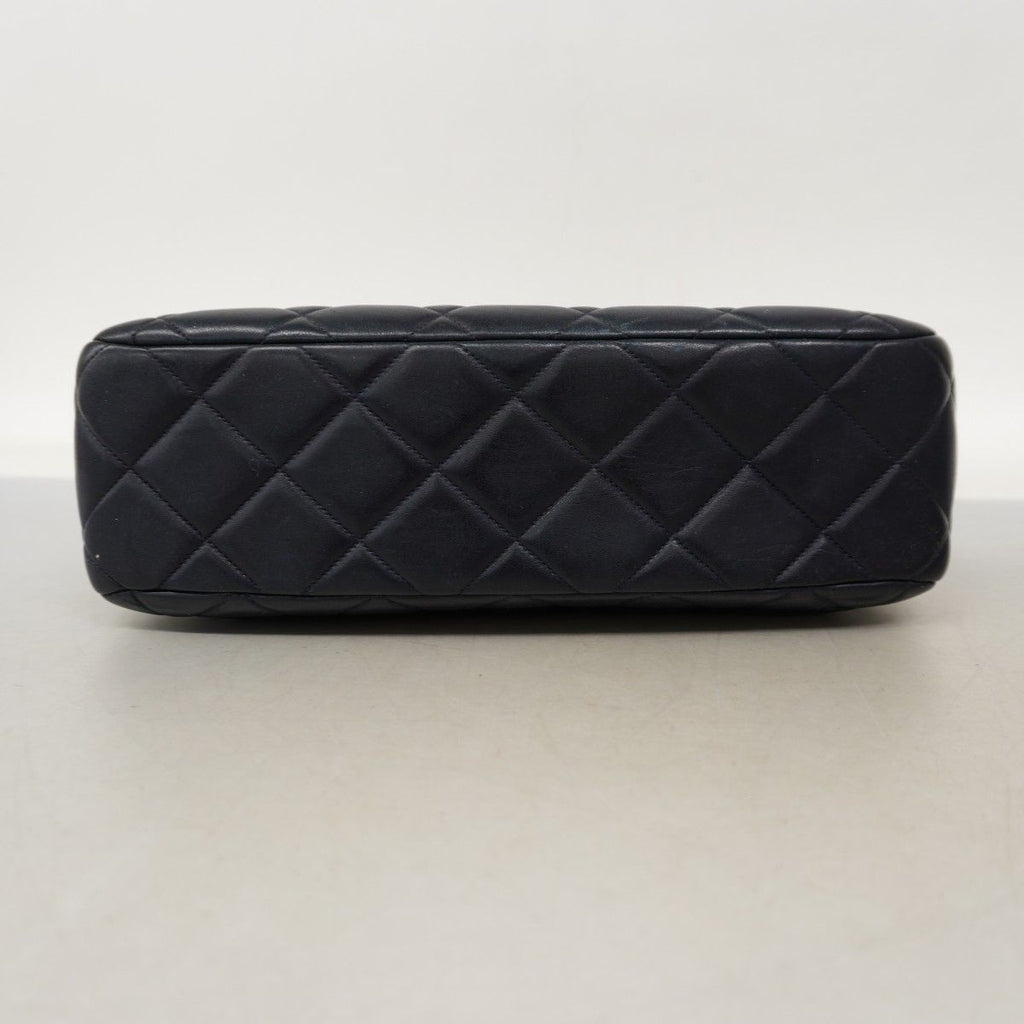 Chanel Handbag Quilted Lambskin Black Gold — view 3