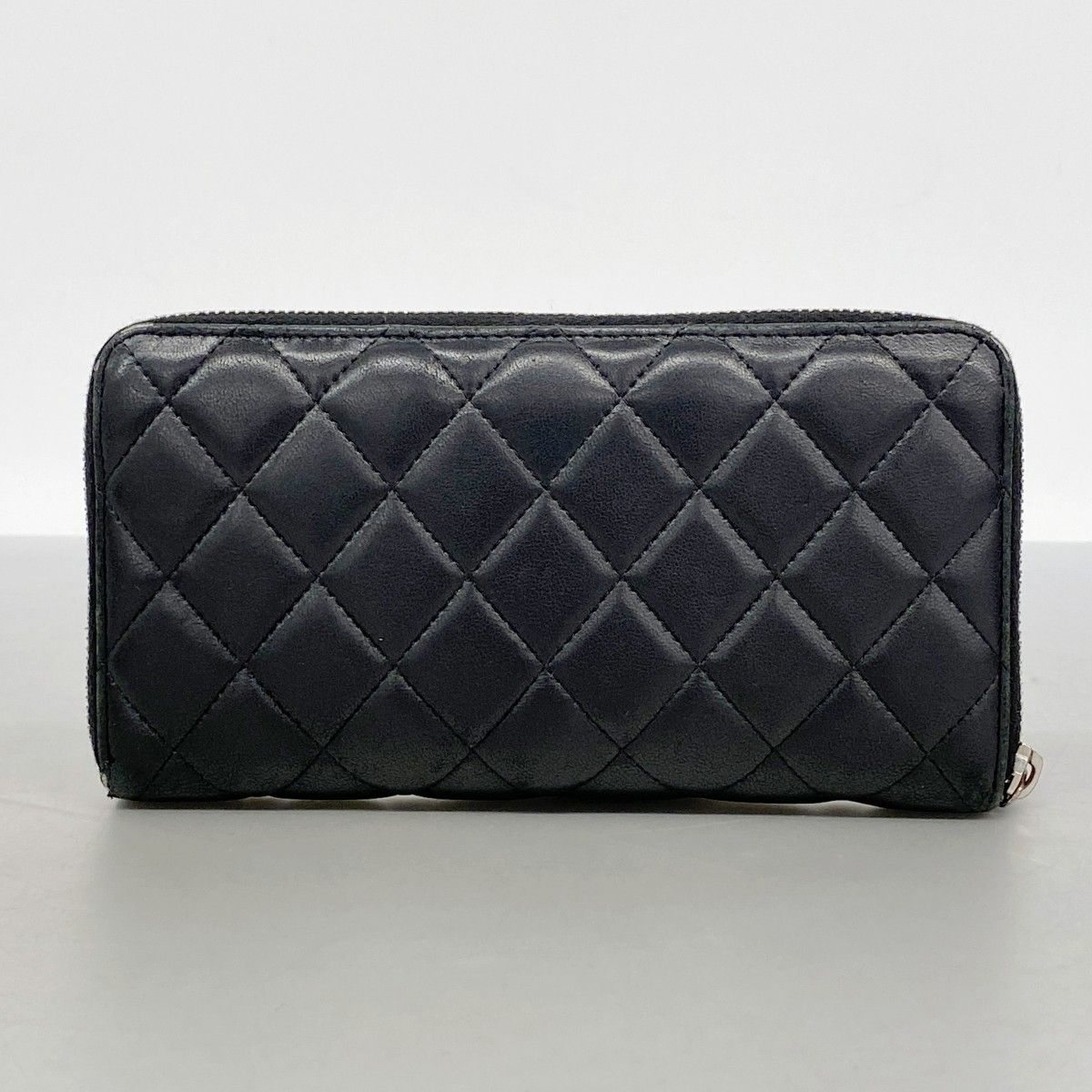 Chanel Wallet Quilted Lambskin Black Silver — view 9