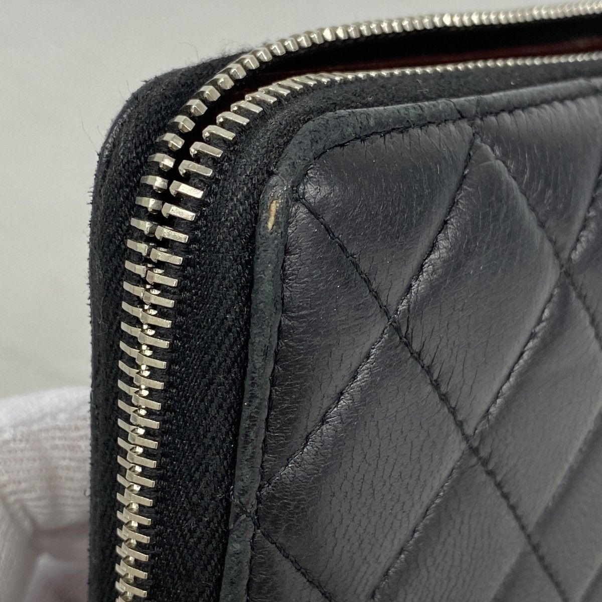 Chanel Wallet Quilted Lambskin Black Silver — view 6