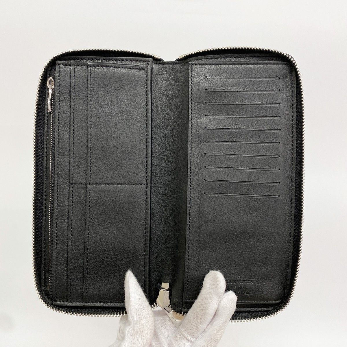 Louis Vuitton Wallet Cui Taurillon Zippy Walletvertical Noir — view 3