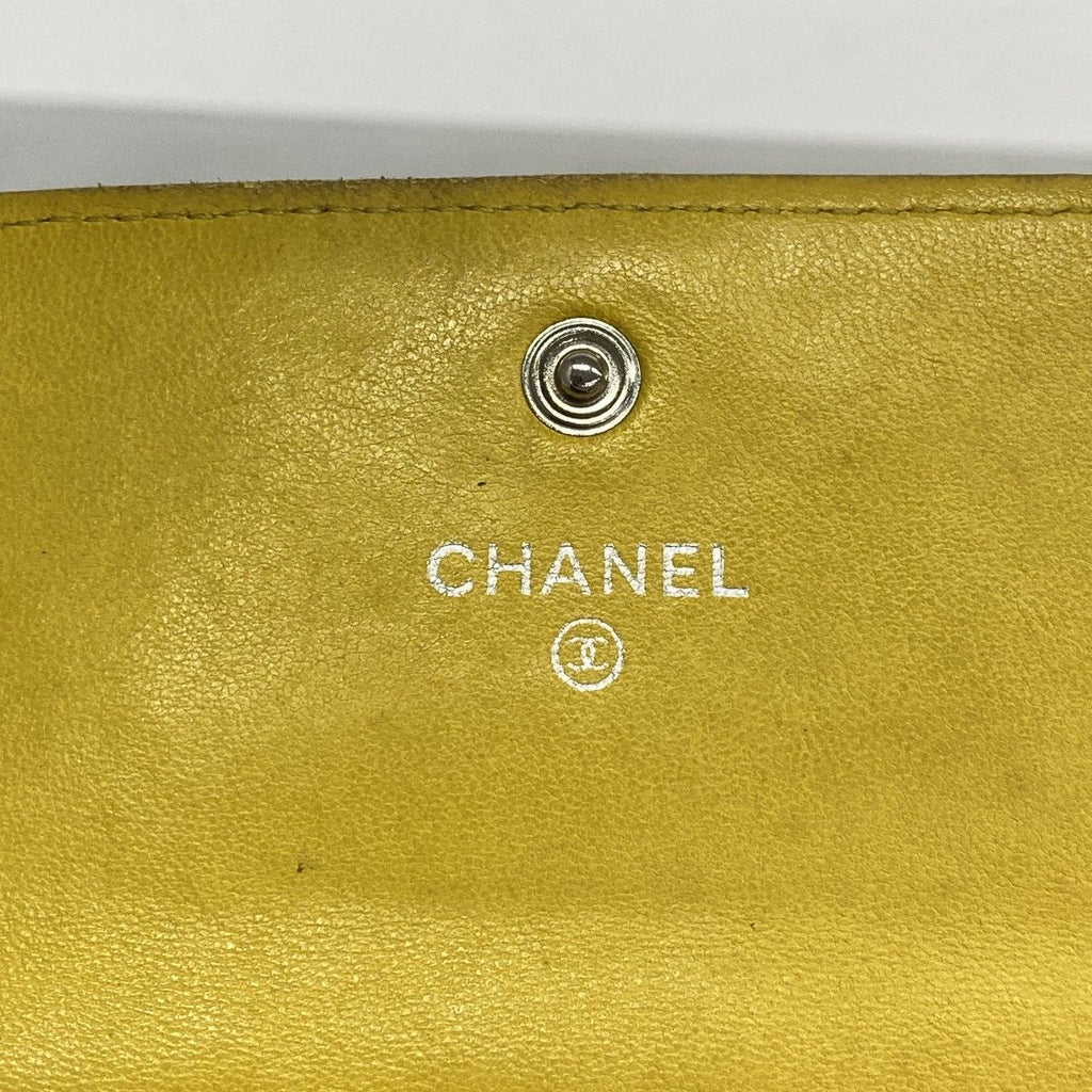 Chanel Wallet Quilted Lambskin Yellow Silver — view 4