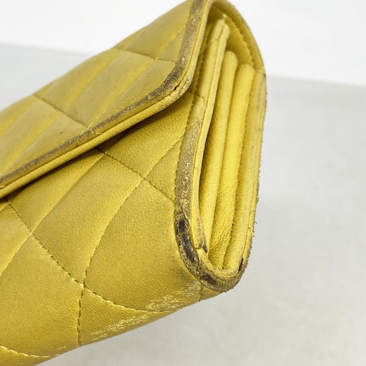 Chanel Wallet Quilted Lambskin Yellow Silver — view 5