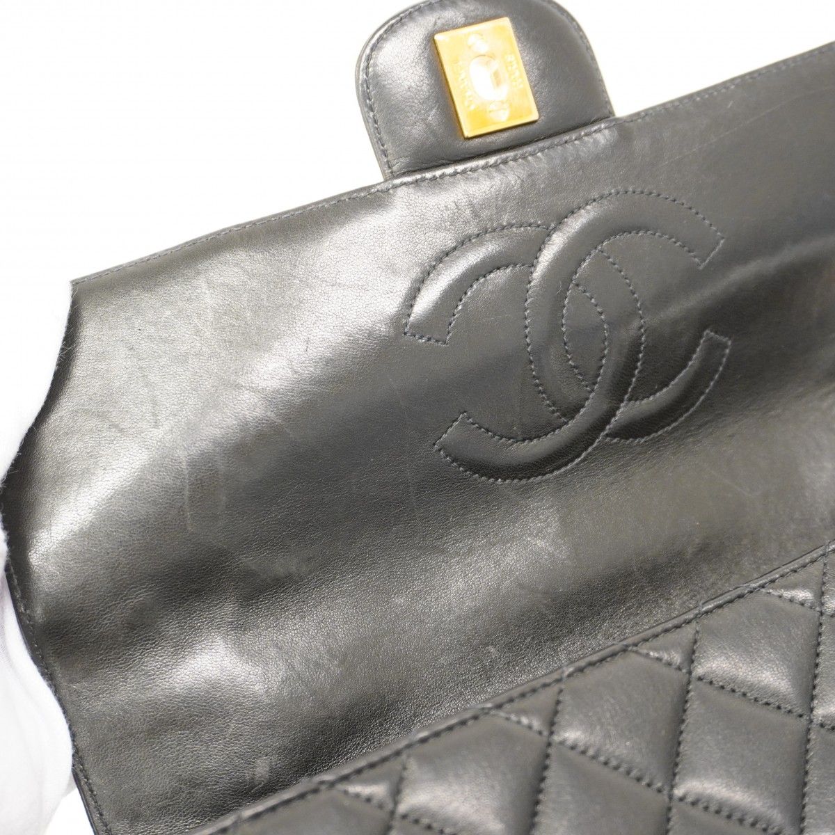 Chanel Handbag Quilted Lambskin Black Gold — view 9