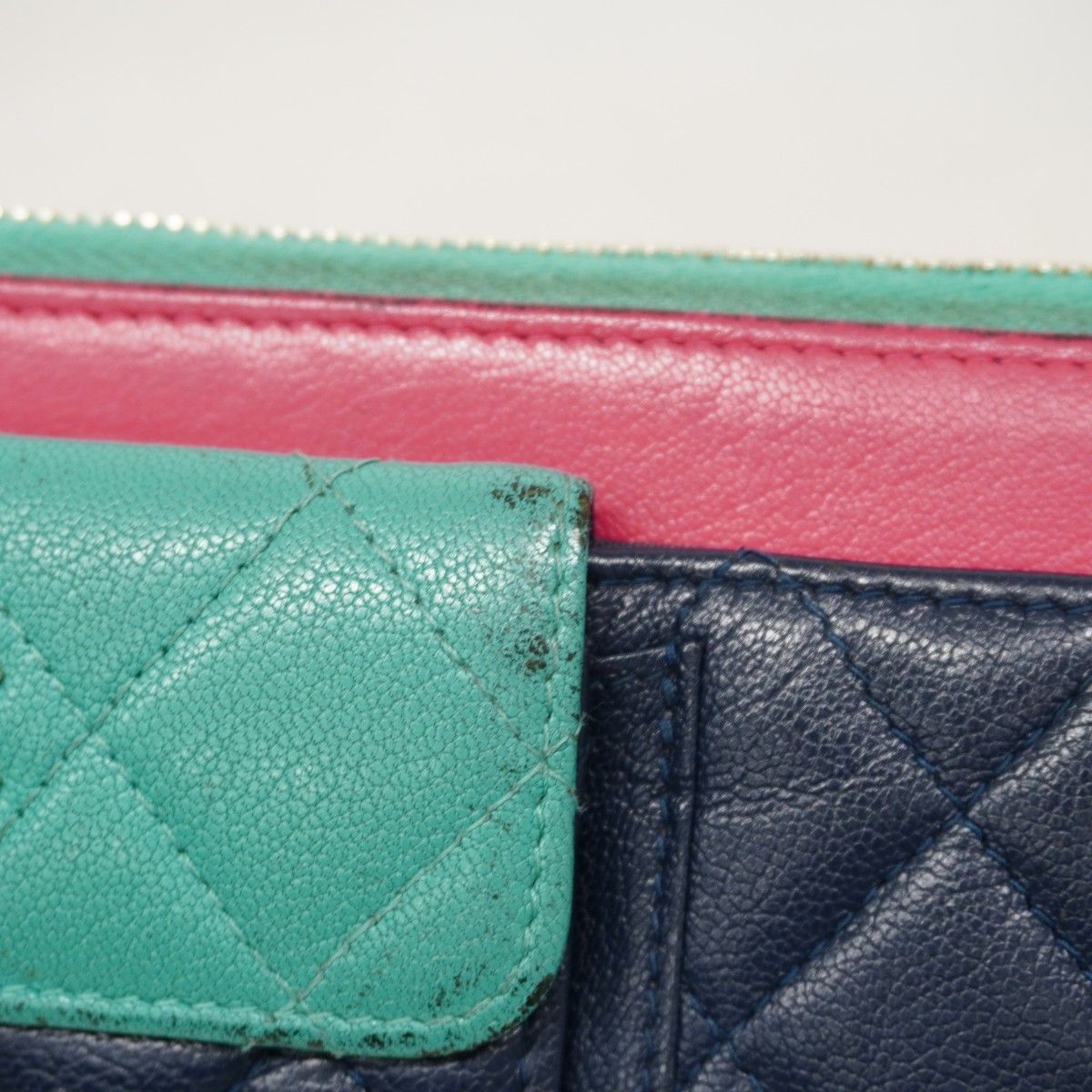 Chanel Wallet Quilted Caviar Leather Navy blue Pink Chien Panning Gold — view 8