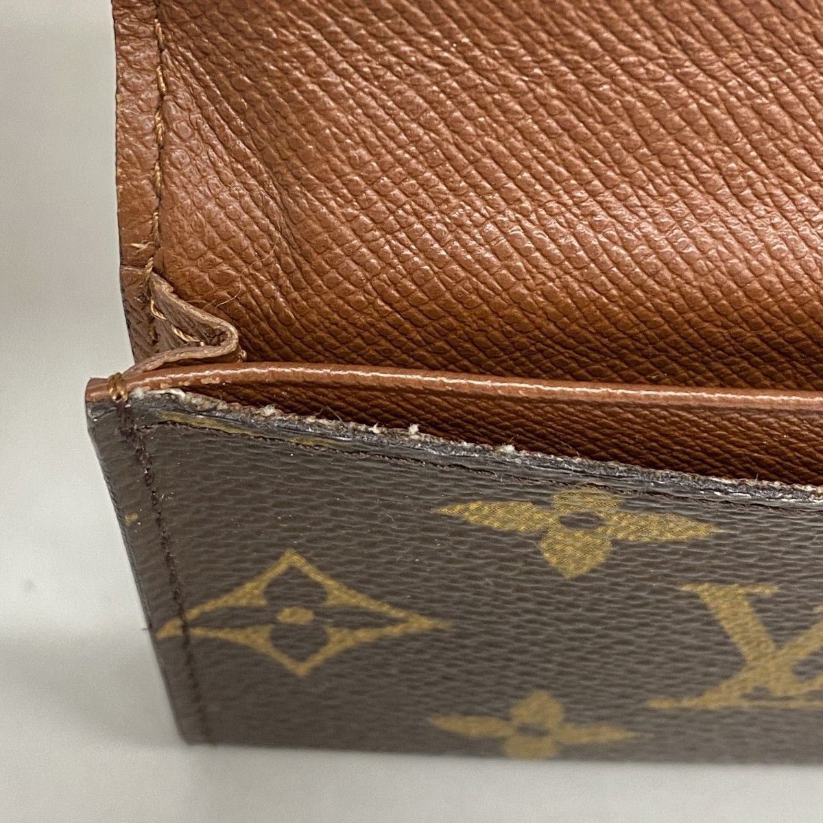 Louis Vuitton Business Card Holder Monogram Anvelopecarte de Visite Brown — view 6