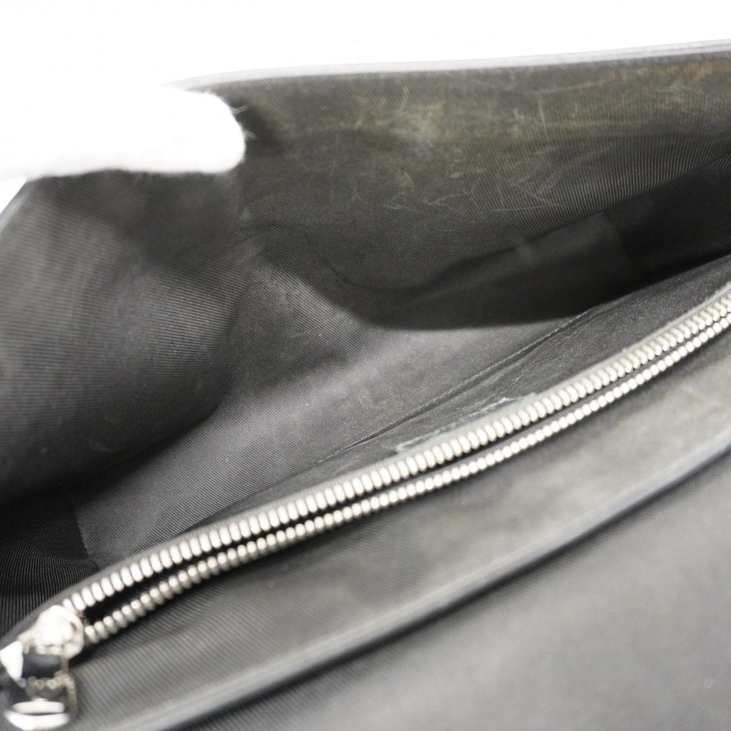 Louis Vuitton Shoulder Bag Taiga New Flap Messenger Noir — view 4